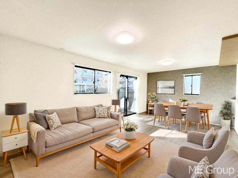 ���r���O�@�������������͋C�̂k�c�j�͉Ƒ��݂�Ȃ̉��K��ԁ@���Ƌ��CG�ł�