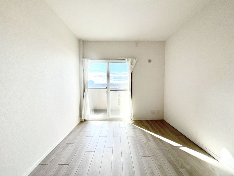 ���̑����ρ@�o���R�j�[���J�������v���X���Ă����m��  