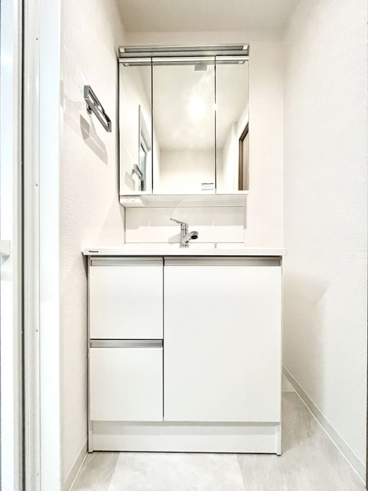 ���ʑ�E���ʏ��@������������ʉ��ώ��Œ��̐g�x�x�����K  