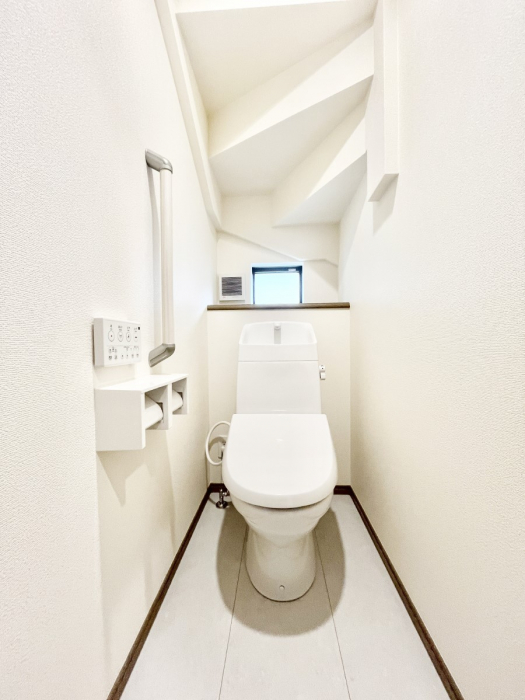 �g�C���@�g�C���͉������@�\�t��