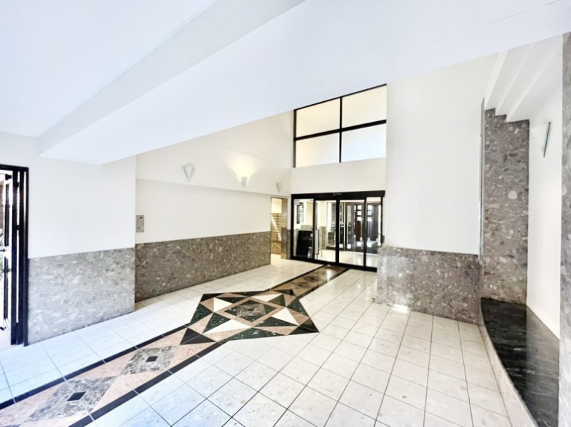 ���̑��@���r�[�͏�ɂ��ꂢ�ɑ|���E��������Ă��܂�