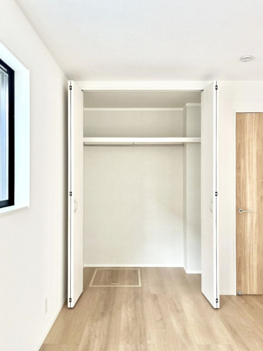 ���[�@�����Ղ�̎��[�X�y�[�X�ŉ��K�ɕ�点���� 