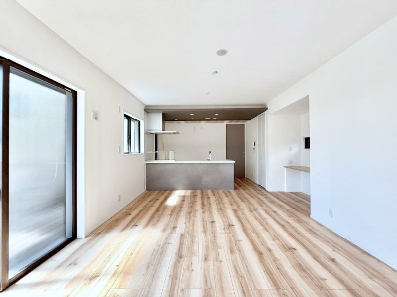 ���r���O�@�Ƒ��c���̎��Ԃ����������Ȃ��났�̃��r���O�_�C�j���O�B   