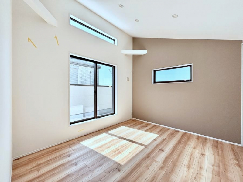 ���̑����ρ@�o���R�j�[���J�������v���X���Ă����m��