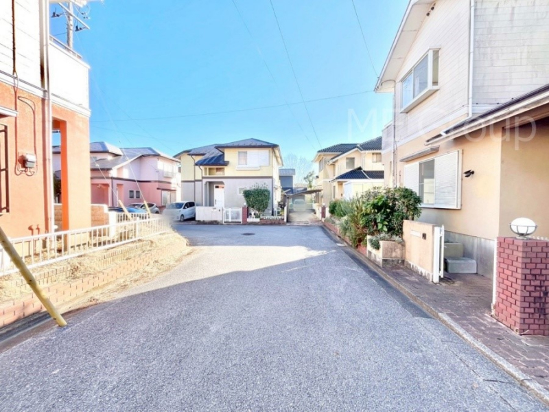 ���n�O�ώʐ^�@���ӂ͐Â��ȏZ��X