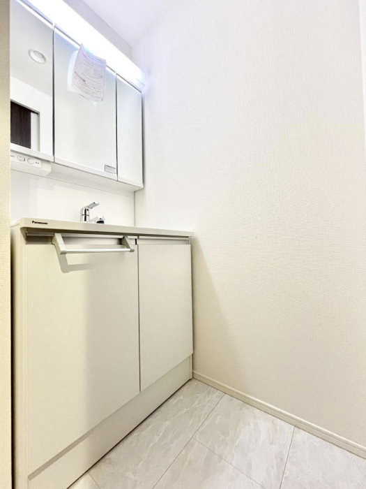 ���ʑ�E���ʏ��@�傫�����₷���O�ʋ��Ő�����������ʑ�́A�g�����Ȃ݃`�F�b�N�┧�̂������ɂ������߂ł��B 