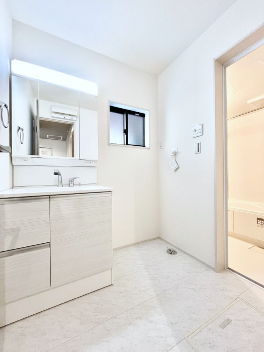 ���̑��@���������Ă���̂Ŏ��C�̑����ꏊ�ł����C���\���s���܂��B�����̐g�x�x���C�����ǂ��I