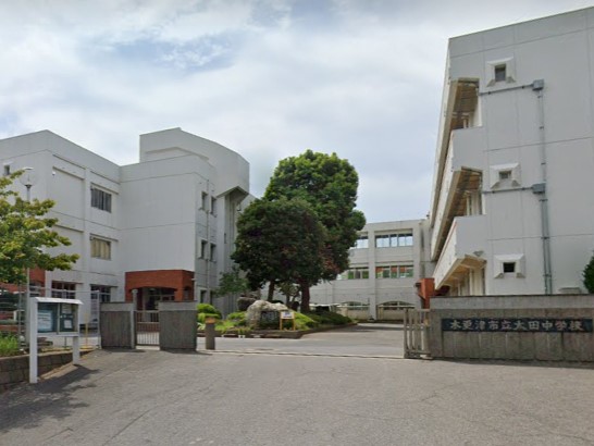 ���ӊ��@���w�Z 1600m �؍X�Îs�����c���w�Z