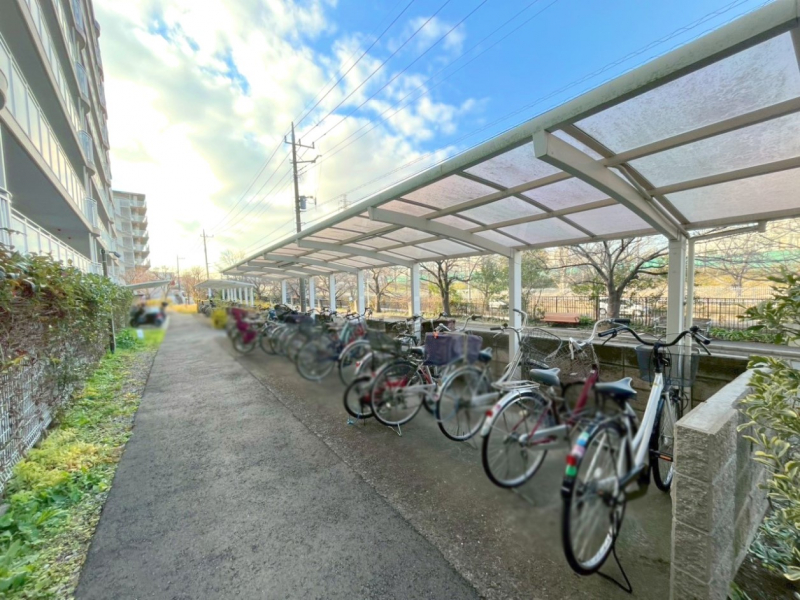 ���̑��@�O�� ���]�Ԓu����i�󂫏󋵂͓s�x���m�F���������j