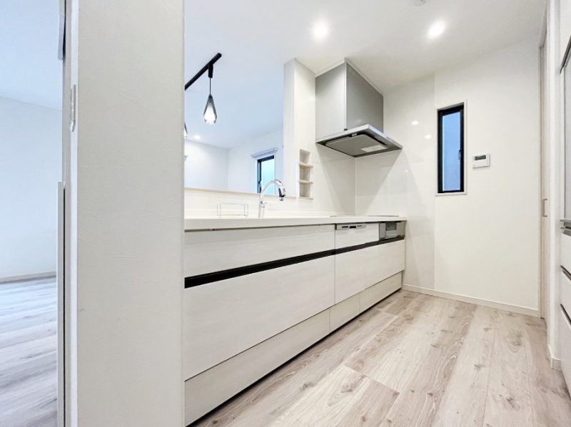 �L�b�`���@�L�X�Ƃ����g������̗ǂ��L�b�`���œ��X�̂��������y�����Ȃ肻��