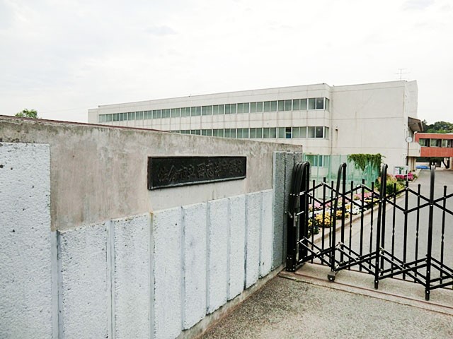 ���ӊ��@���w�Z 1100m ���q�s�����u�Ò��w�Z