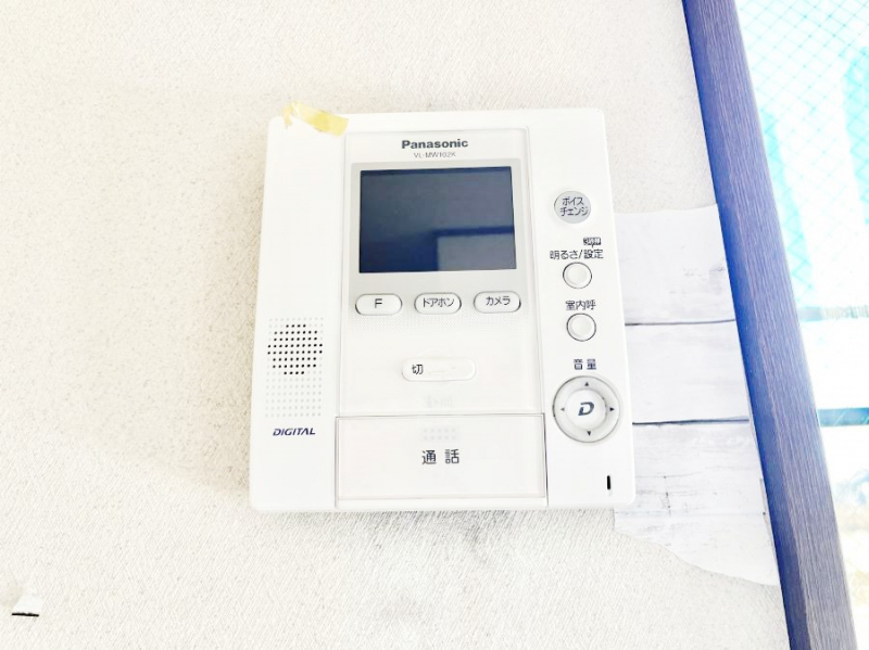 ���̑����ρ@TV���j�^�[�t�C���^�[�t�H�����t���Ă��ăZ�L�����e�B�[��  