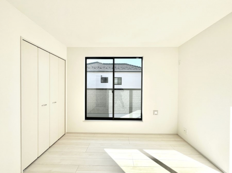 ���̑����ρ@���邢�o���R�j�[�T�C�h�ɗm����ݒu�B�ڊo�߂̗ǂ��Q���ɁB 