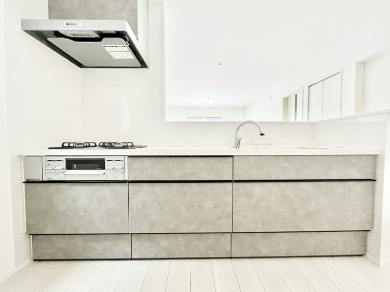 �L�b�`���@�������������I�ɁA�y�����I�V�X�e���L�b�`��