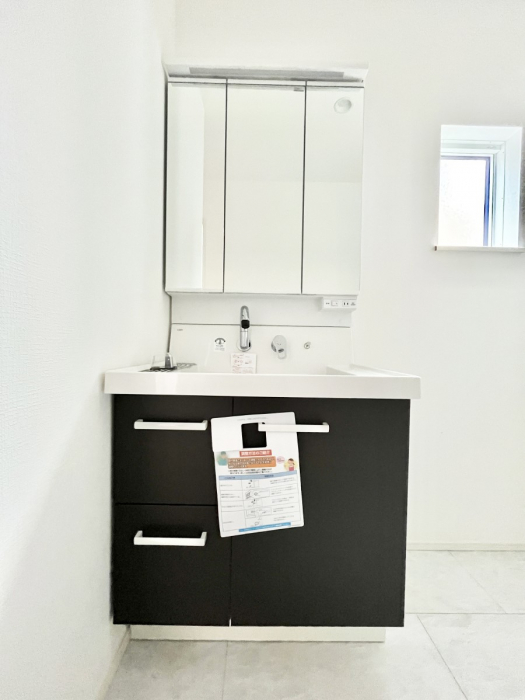 ���ʑ�E���ʏ��@�傫�����₷���O�ʋ��Ő�����������ʑ�́A�g�����Ȃ݃`�F�b�N�┧�̂������ɂ������߂ł��B 