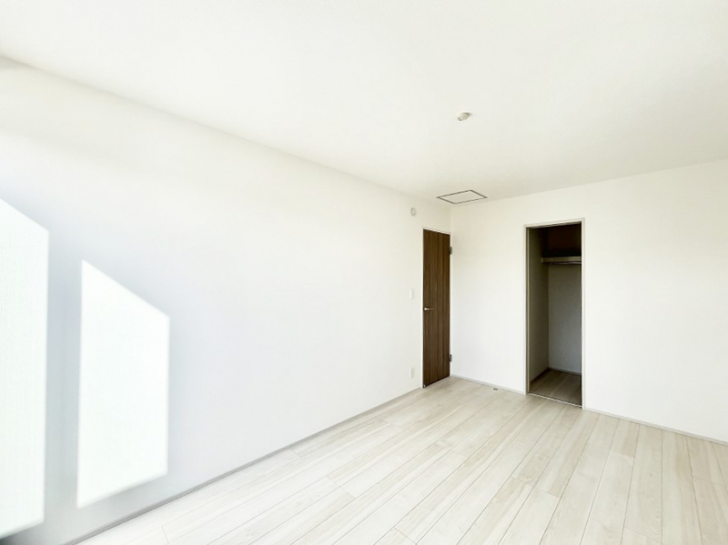 ���̑����ρ@�E�H�[�N�C���N���[�[�b�g�����邨�����I�G�߂��Ƃ̓���ւ����s�v�ŕ֗��ł��B 