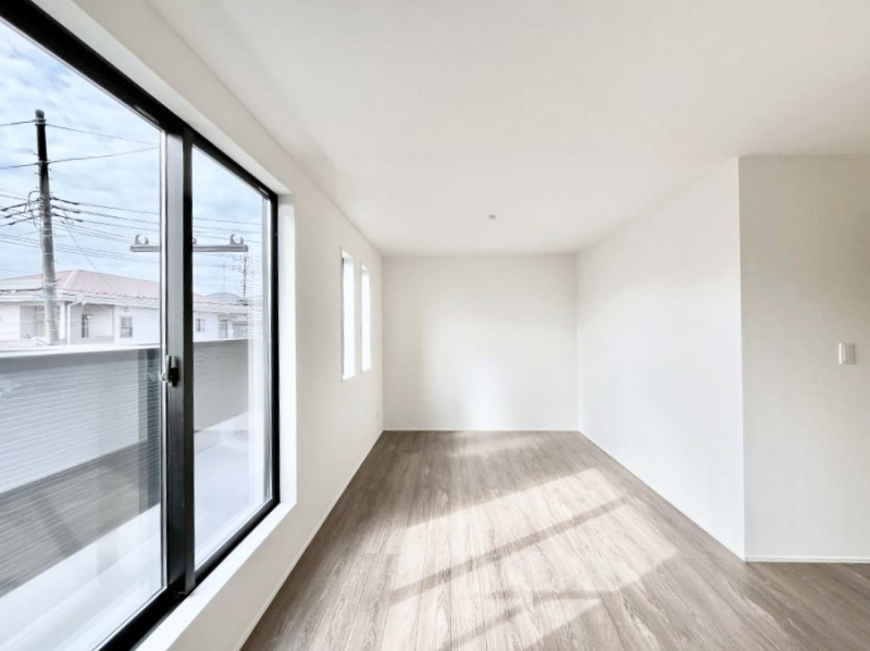 ���̑����ρ@�o���R�j�[���J�������v���X���Ă����m��