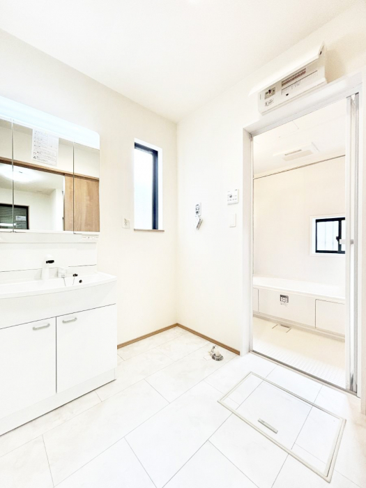 ���̑��@�g�x�x���X���[�Y�ɂ����Ȃ���E�ߏ�B  