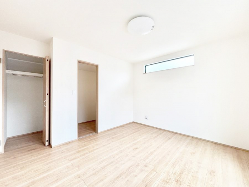 �Q���@�g���₷���`�Ńx�b�g��Ƌ�̒u�����ɂ����邱�Ƃ�����܂���B   