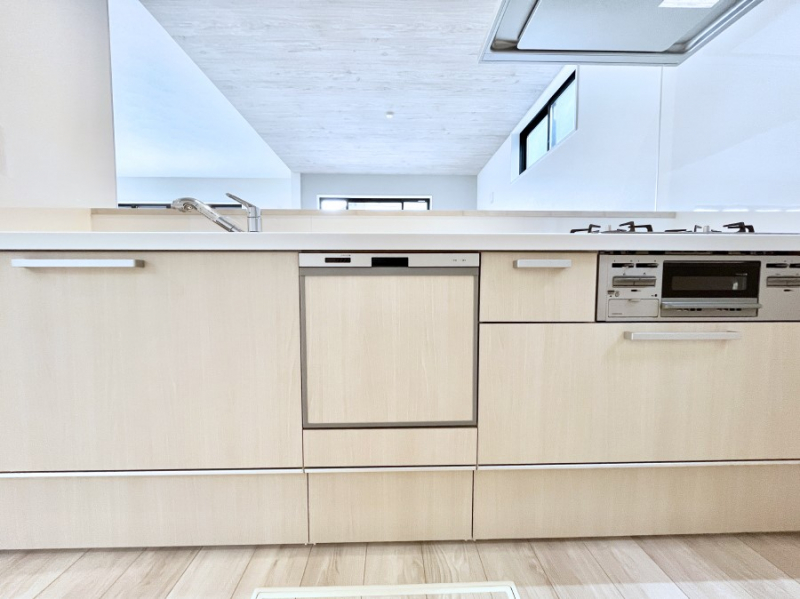 �L�b�`���@�������������I�ɁA�y�����I�V�X�e���L�b�`��  