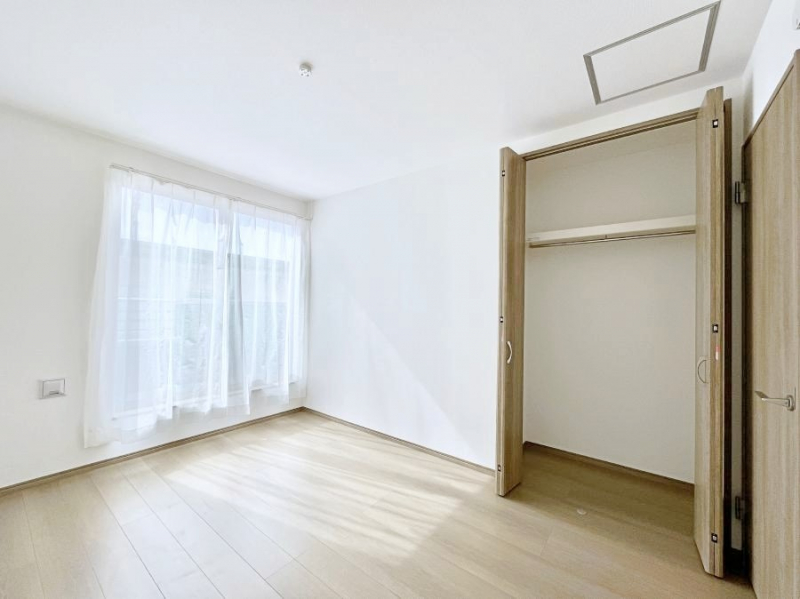 ���̑����ρ@�o���R�j�[���J�������v���X���Ă����m��