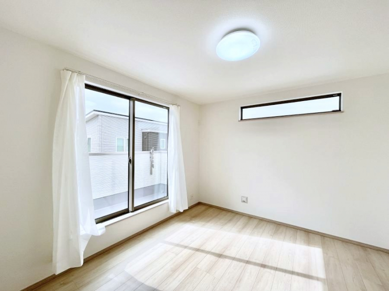 ���̑����ρ@�o���R�j�[���J�������v���X���Ă����m��