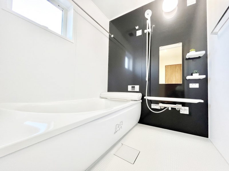 �����@����̔�������Ă���閾�邢�������̂���o�X���[��