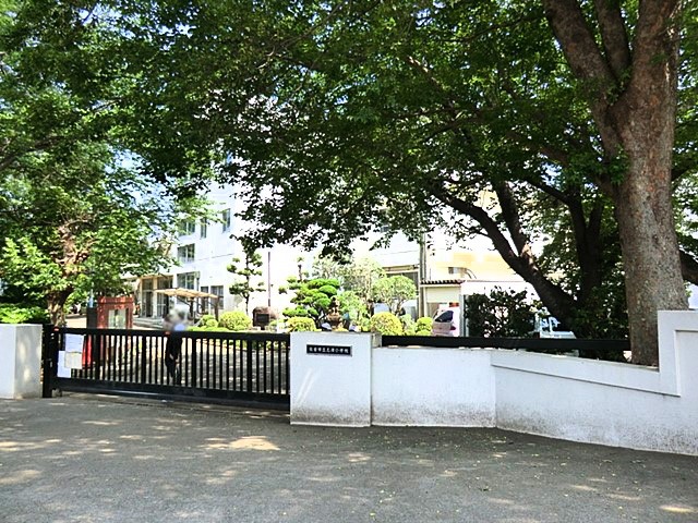 ���ӊ��@���w�Z 700m ���q�s�u�Ï��w�Z