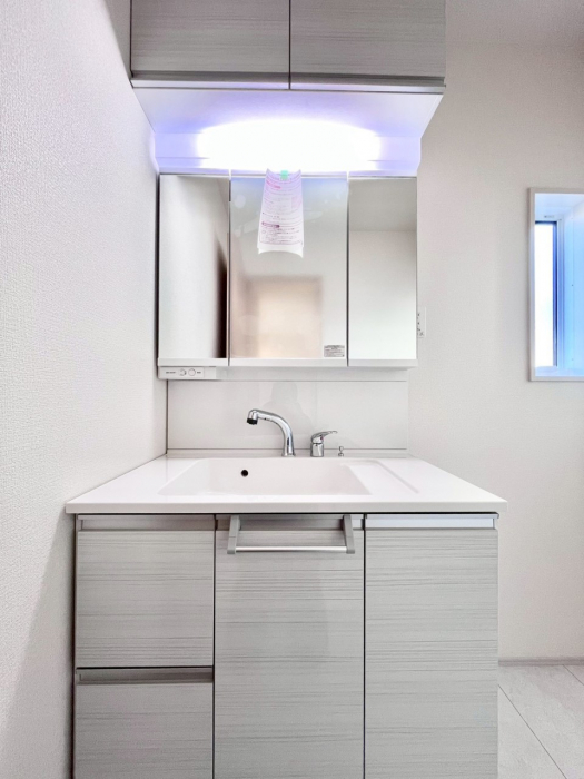 ���ʑ�E���ʏ��@�傫�����₷���O�ʋ��Ő�����������ʑ�́A�g�����Ȃ݃`�F�b�N�┧�̂������ɂ������߂ł��B 