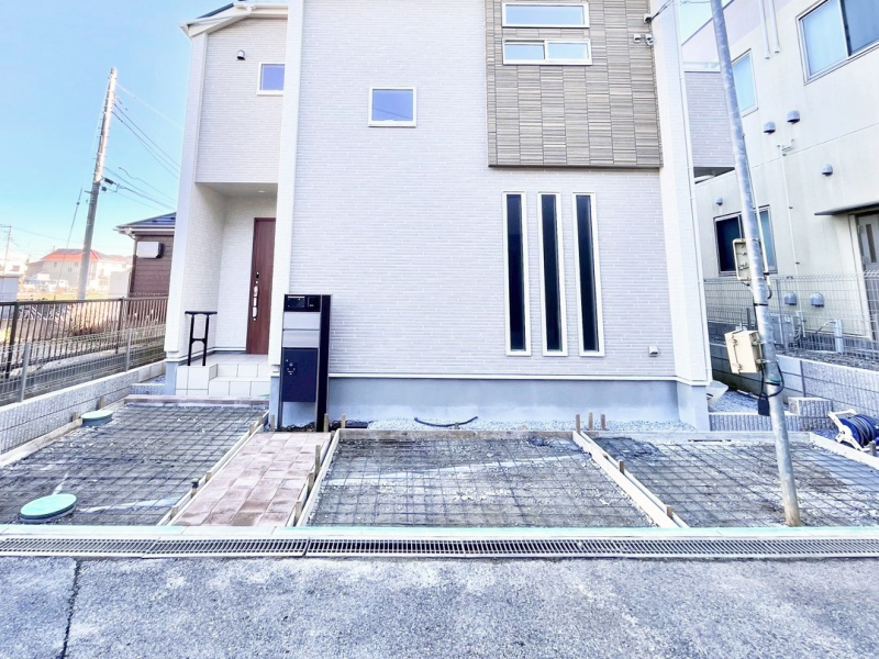 �@�����Ɍ������Ȃ����ԃX�y�[�X�B