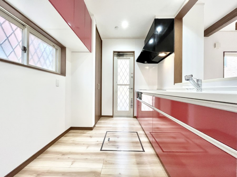 �L�b�`���@��Ƃ肠��L�b�`���ł͂��Ƒ��Ɗy�������������ł��܂��B