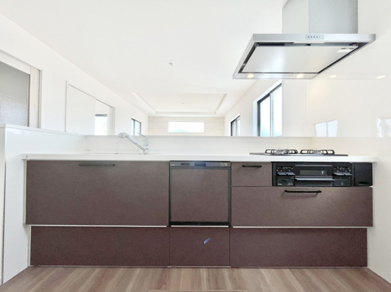 �L�b�`���@�������������I�ɁA�y�����I�V�X�e���L�b�`��  