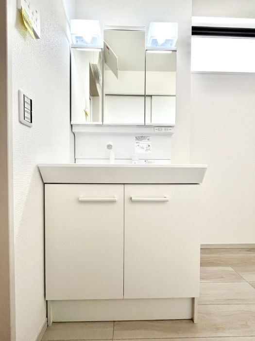 ���ʑ�E���ʏ��@�傫�����₷���O�ʋ��Ő�����������ʑ�́A�g�����Ȃ݃`�F�b�N�┧�̂������ɂ������߂ł��B 