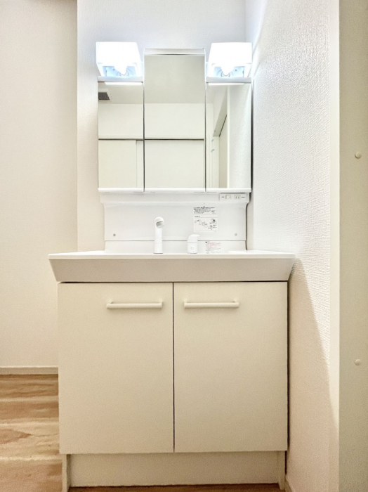 ���ʑ�E���ʏ��@�傫�����₷���O�ʋ��Ő�����������ʑ�́A�g�����Ȃ݃`�F�b�N�┧�̂������ɂ������߂ł��B 