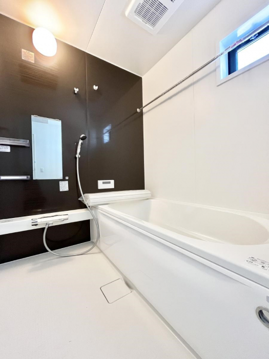 �����@����̔�����₷��؂ȃo�X�^�C���B�������Ƃ����C���y����Ŕ����Ƃ肽���ł��ˁI  