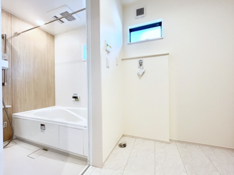 ���̑��@��Ƃ�̐��ʃX�y�[�X�Œ��̐g�x�x�����N���N  