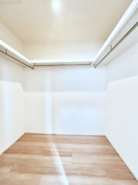 ���̑��@�ߗނ��n���K�[�Ɋ|�����܂܎��[�ł���WIC�B�ߗނ̐������ڂ����₷���ĕ֗��ł��I