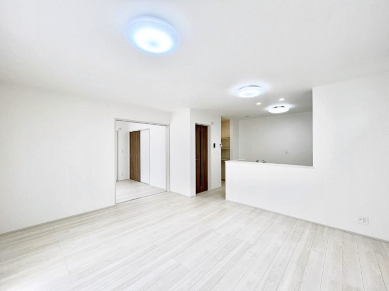 ���̑����ρ@�V���v���ȃf�U�C���Ȃ̂ŃC���e���A���l����̂��y���݂ł��ˁI