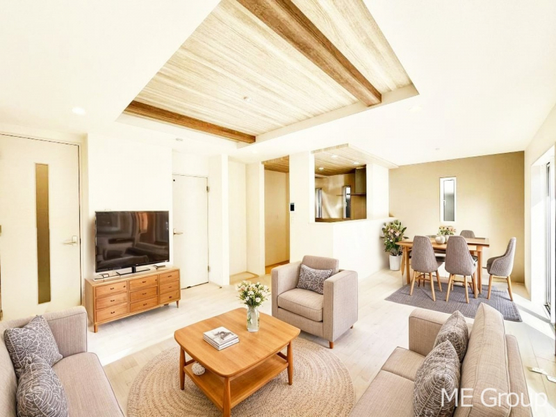 ���r���O�@�܏�V�䂪�k�c�j�ɊJ�������v���X�I�Ƒ��݂�Ȃ�������芰���܂��@���Ƌ��CG�ł�