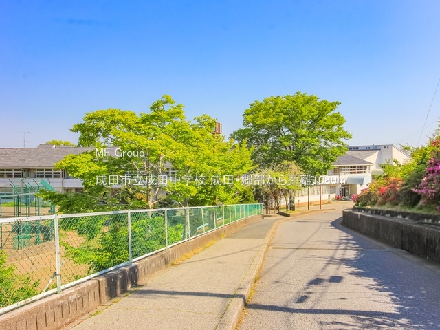 ���ӊ��@���w�Z 1080m ���c�s�����c���w�Z