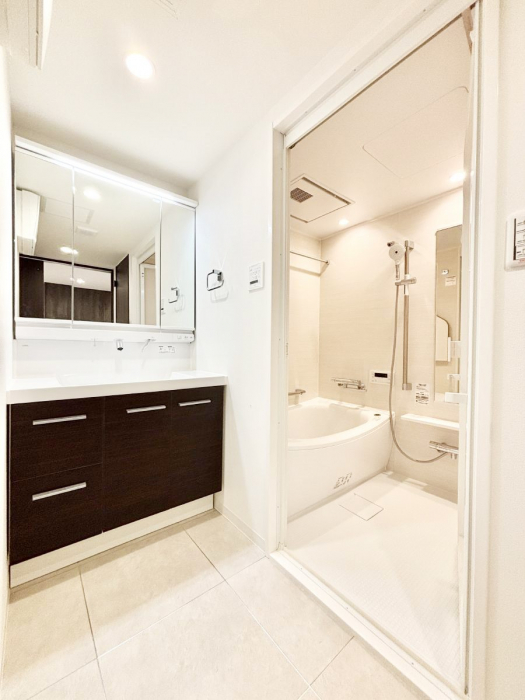 ���ʑ�E���ʏ��@������������ʉ��ώ��Œ��̐g�x�x�����K