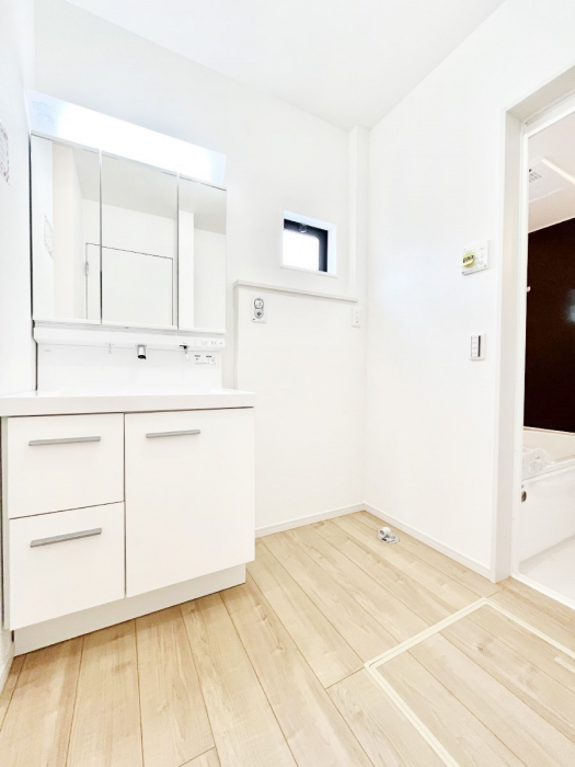 ���̑��@1���̎n�܂���S�n�悭�I�_�炩�Ȓ��̌����������鑋���������ʎ�