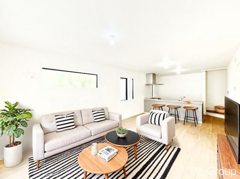 ���r���O�@�J��������L�X���r���O�͖��邢�z�������荞�ތe���̋�Ԃł��I�@���Ƌ��CG�ł�