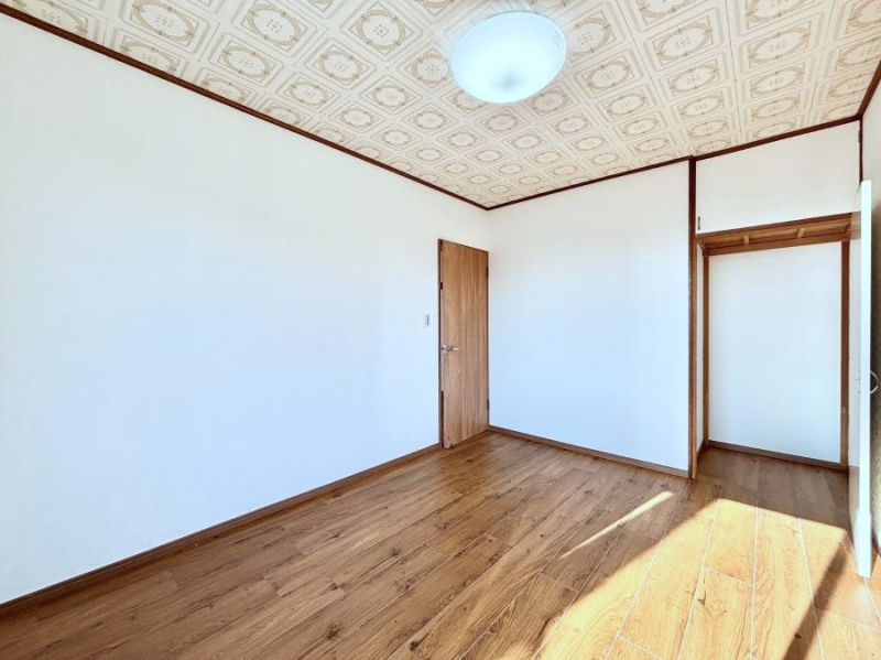 �q�������@�q�������ɂ��������߂Ȏ��[�X�y�[�X�����Ղ�̋���