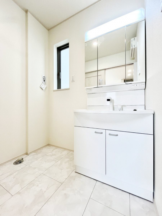 ���ʑ�E���ʏ��@���[�͂Ƌ@�\���ɗD�ꂽ���ʉ��ϑ�