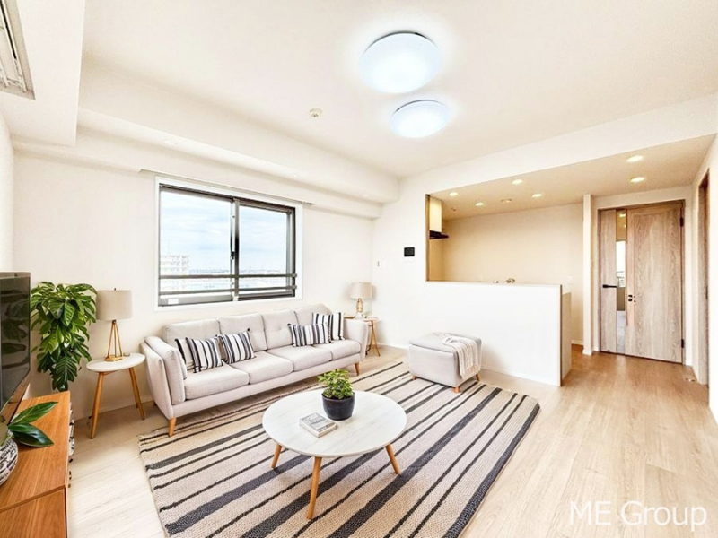 ���r���O�@�������������͋C�̂k�c�j�͉Ƒ��݂�Ȃ̉��K��ԁ��Ƌ��CG�ł�