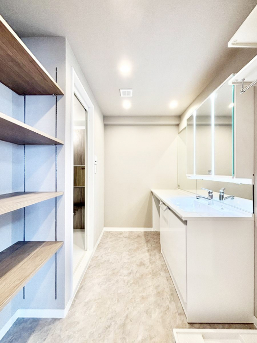 ���ʑ�E���ʏ��@������������ʉ��ώ��Œ��̐g�x�x�����K