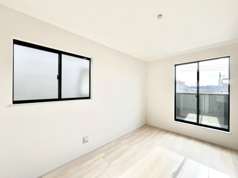 �q�������@�q�ǂ������ɂ҂�����̖��邢��ԁB