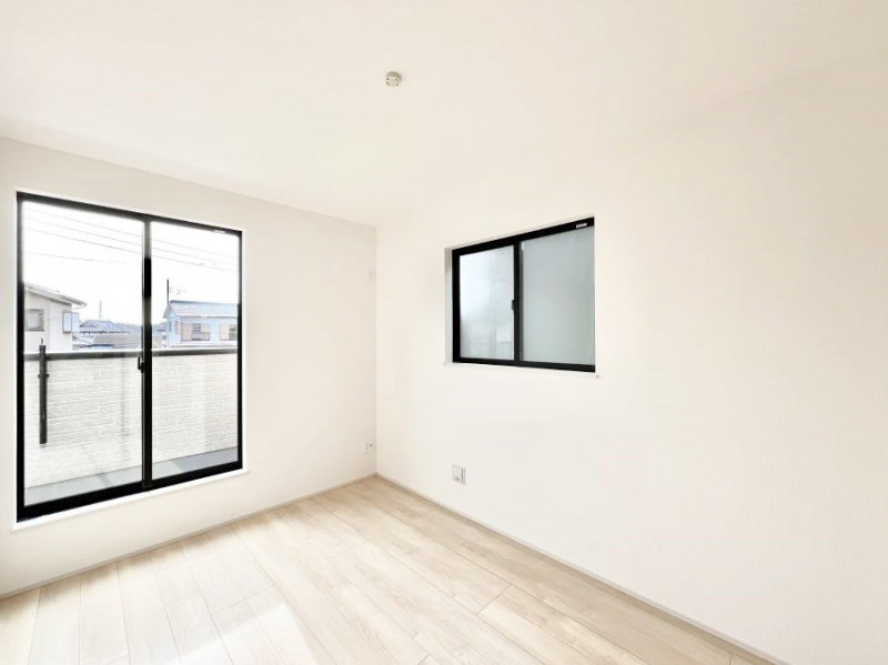 ���̑����ρ@���邢�o���R�j�[�T�C�h�ɗm����ݒu�B�ڊo�߂̗ǂ��Q���ɁB