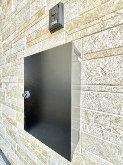 ���̑��@�V���v���f�U�C���̃|�X�g�B